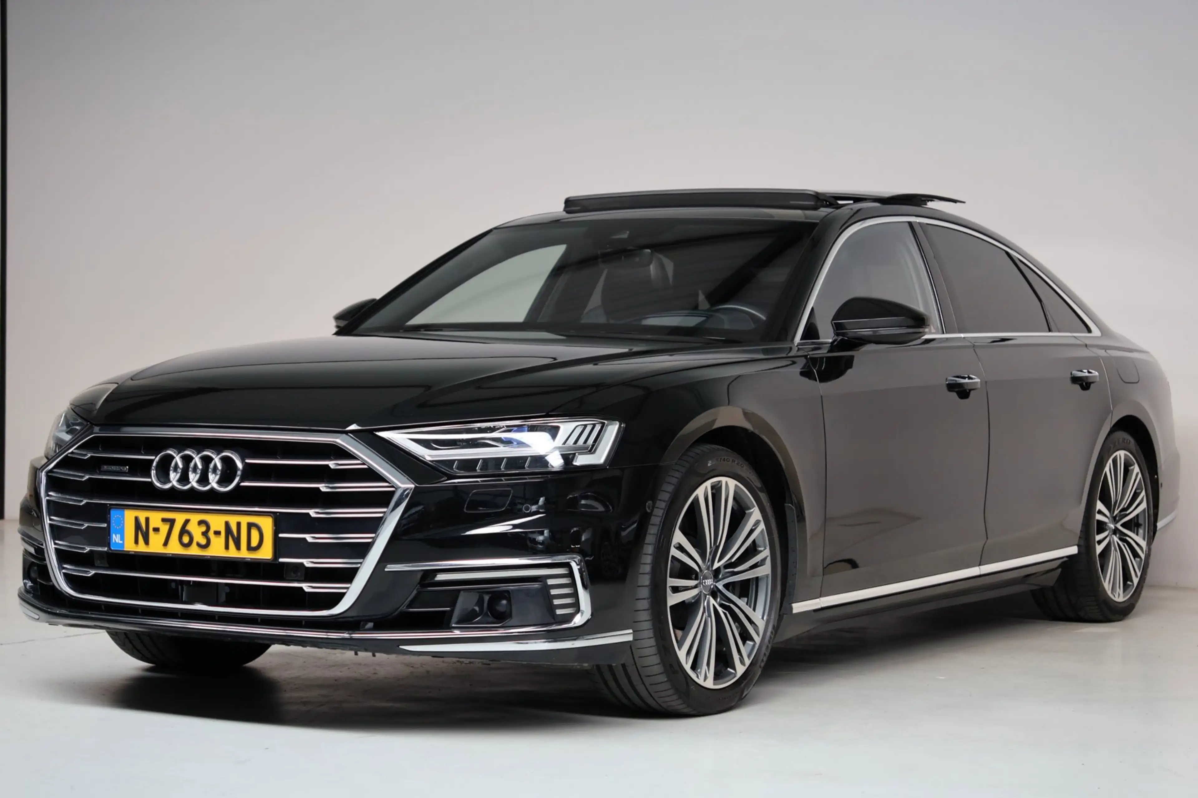 Audi A8 60 TFSI e Quattro | massage v+a | nachtzicht | 4WS — photo 40