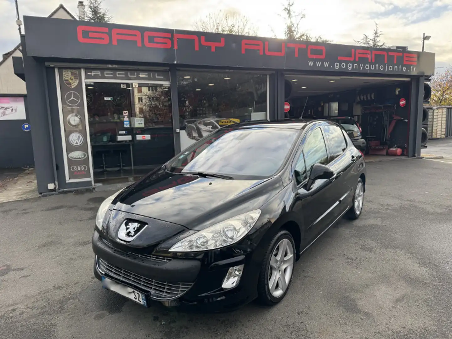 Peugeot 308 1.6 VTI 16V PREMIUM PACK 5P Noir - 1