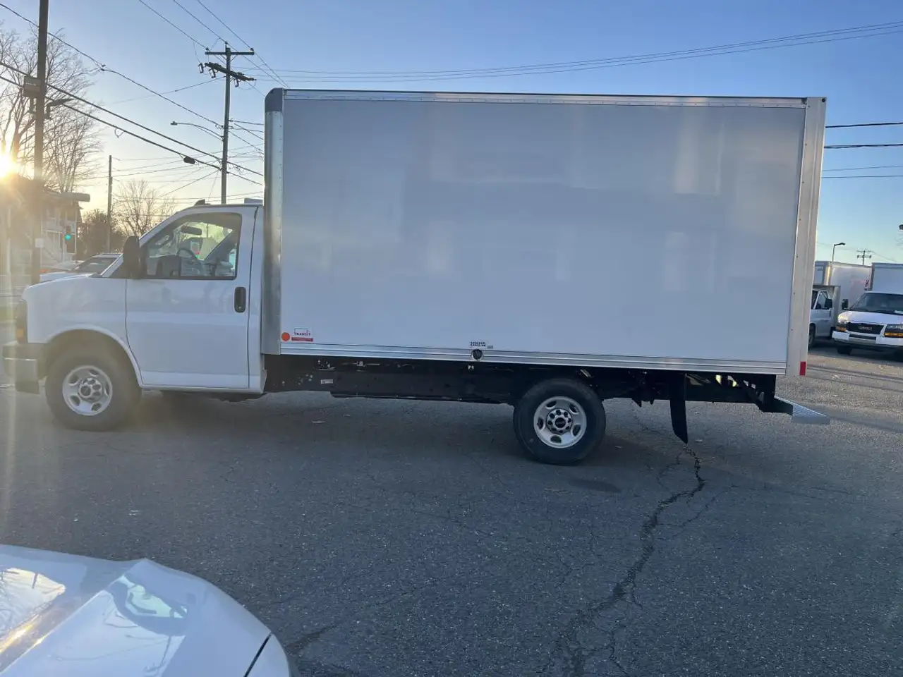 GMC Savana 3500 снимка GMC Savana 3500