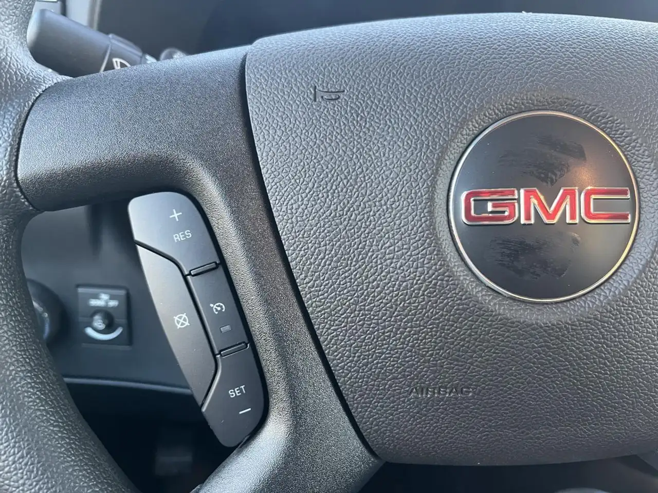 GMC Savana 3500 снимка GMC Savana 3500