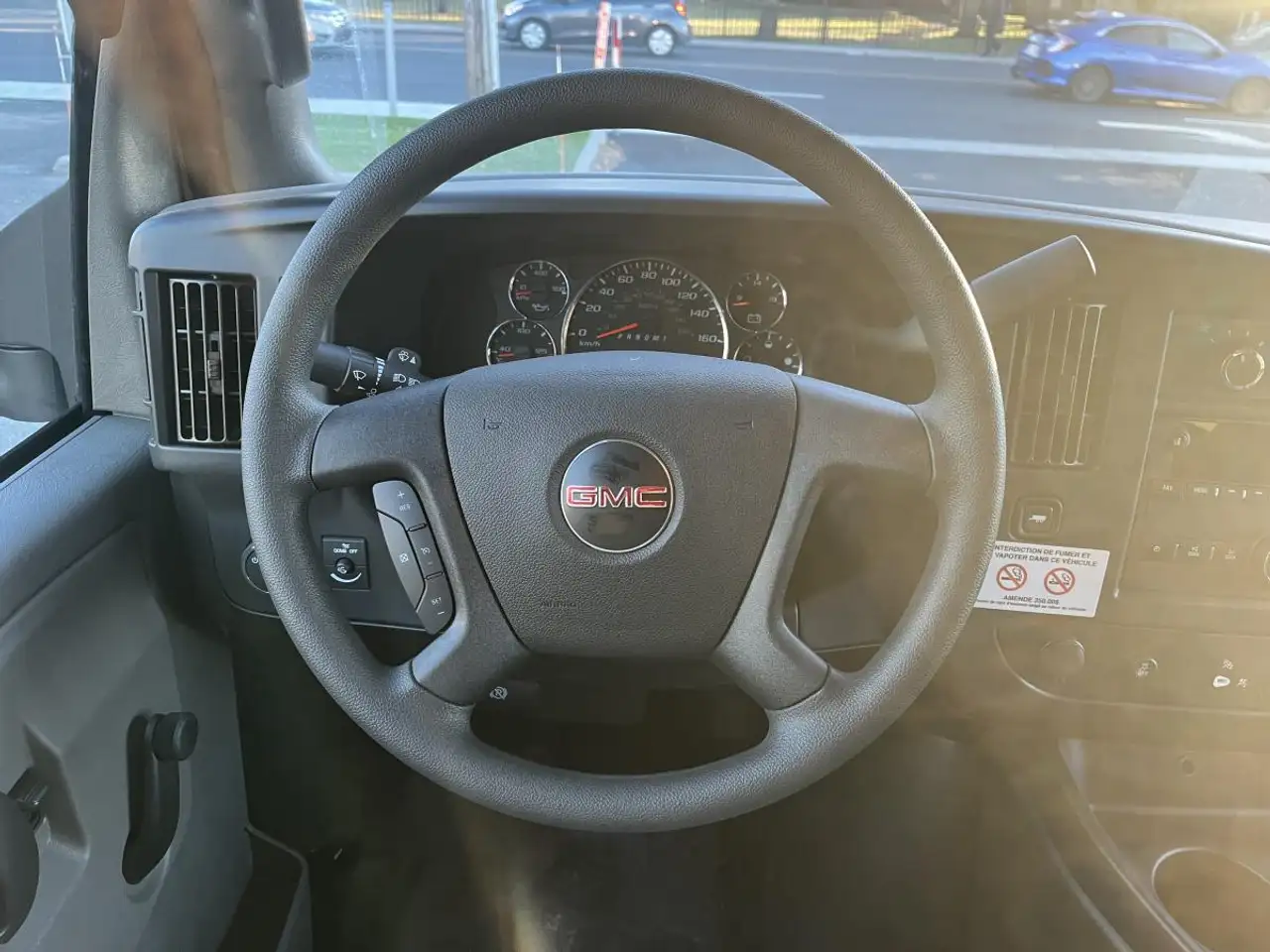 GMC Savana 3500 снимка GMC Savana 3500