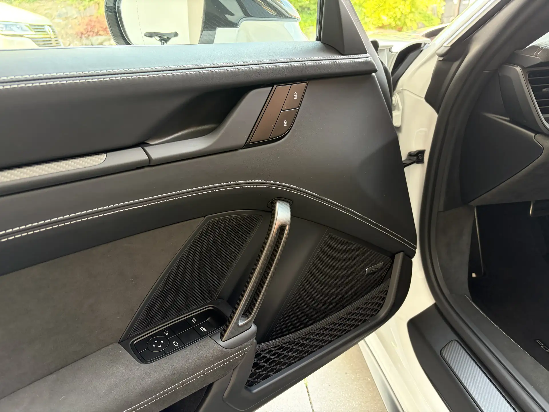 포르쉐 911 GT3 2025 흰색 사진 8