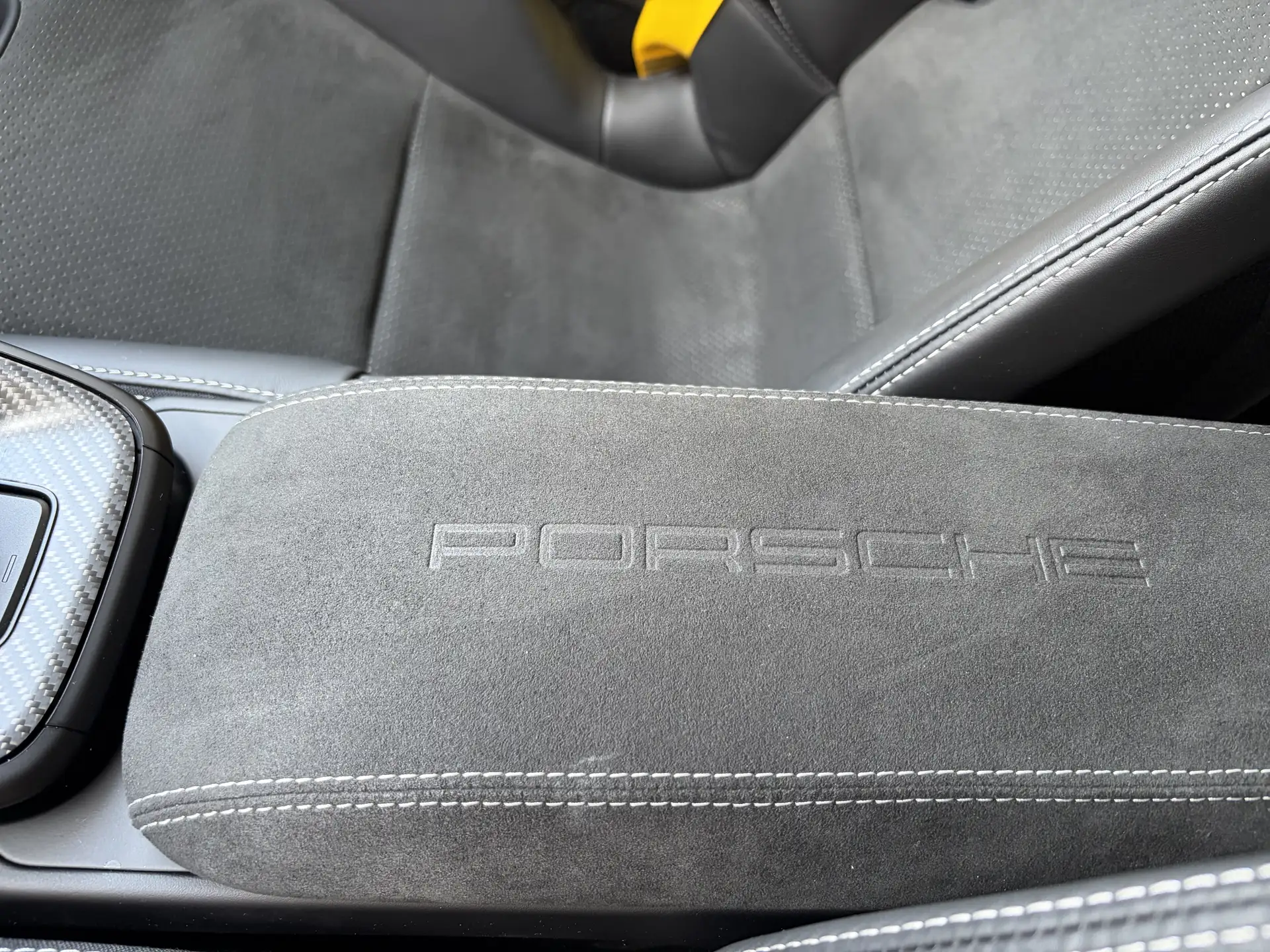 포르쉐 911 GT3 2025 흰색 사진 5