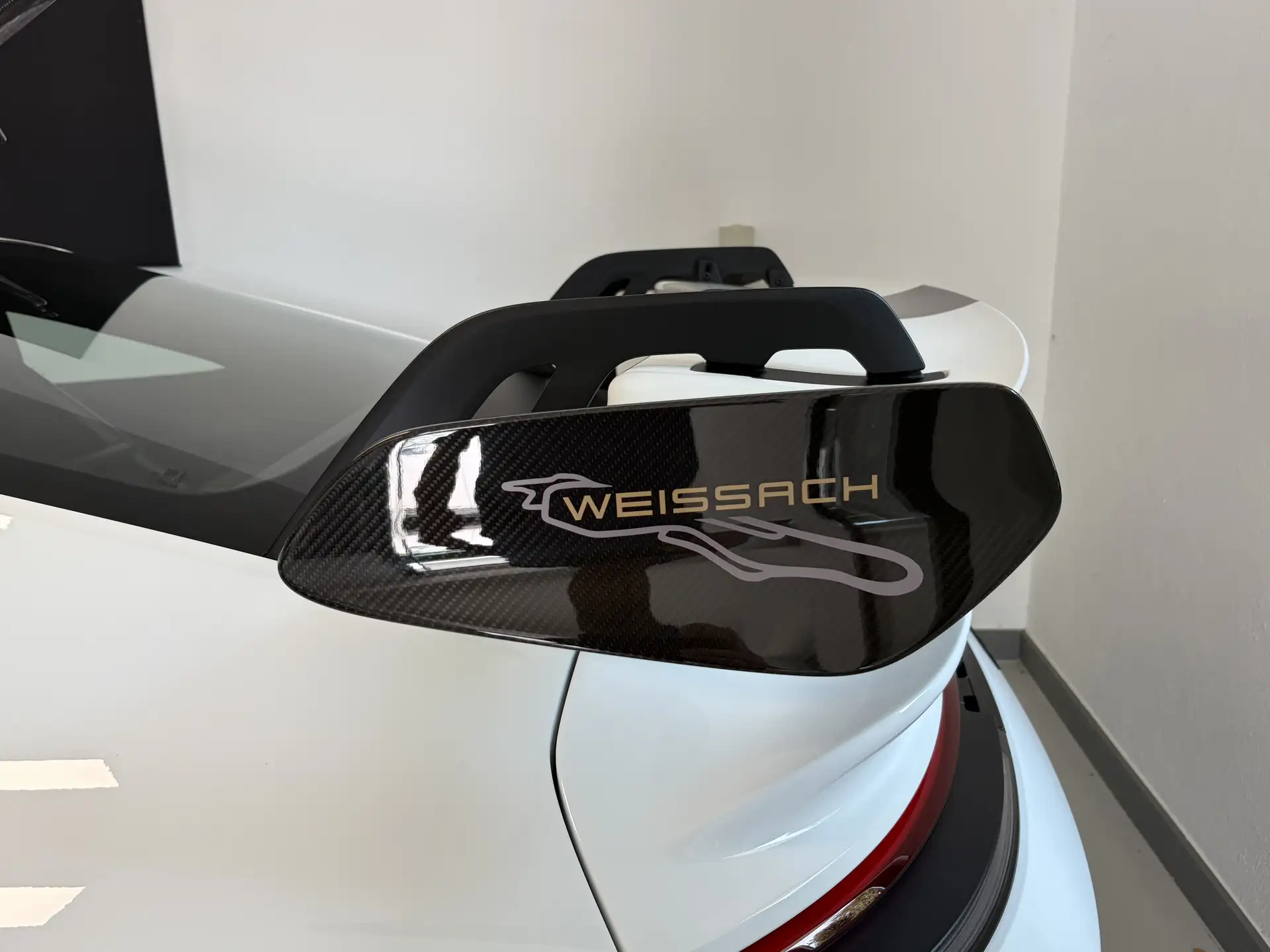 포르쉐 911 GT3 2025 흰색 사진 4