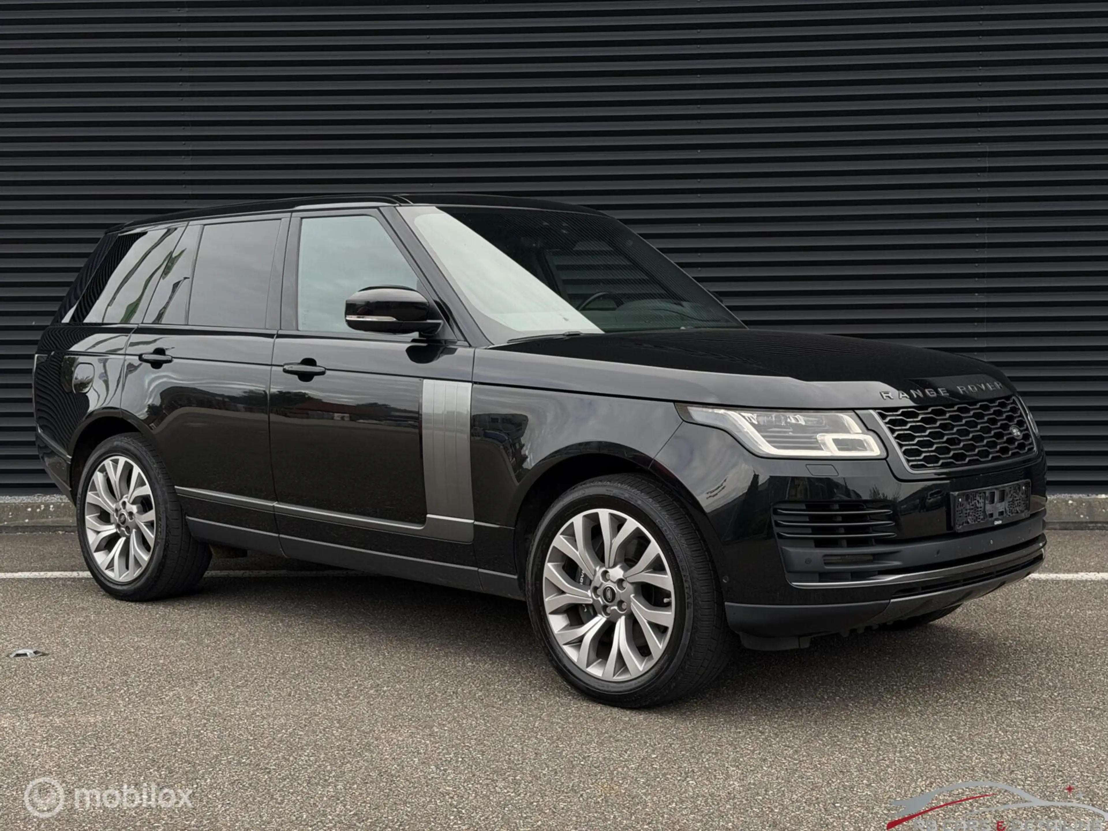 Land Rover Range Rover 4.4 SDV8 Vogue — photo 2