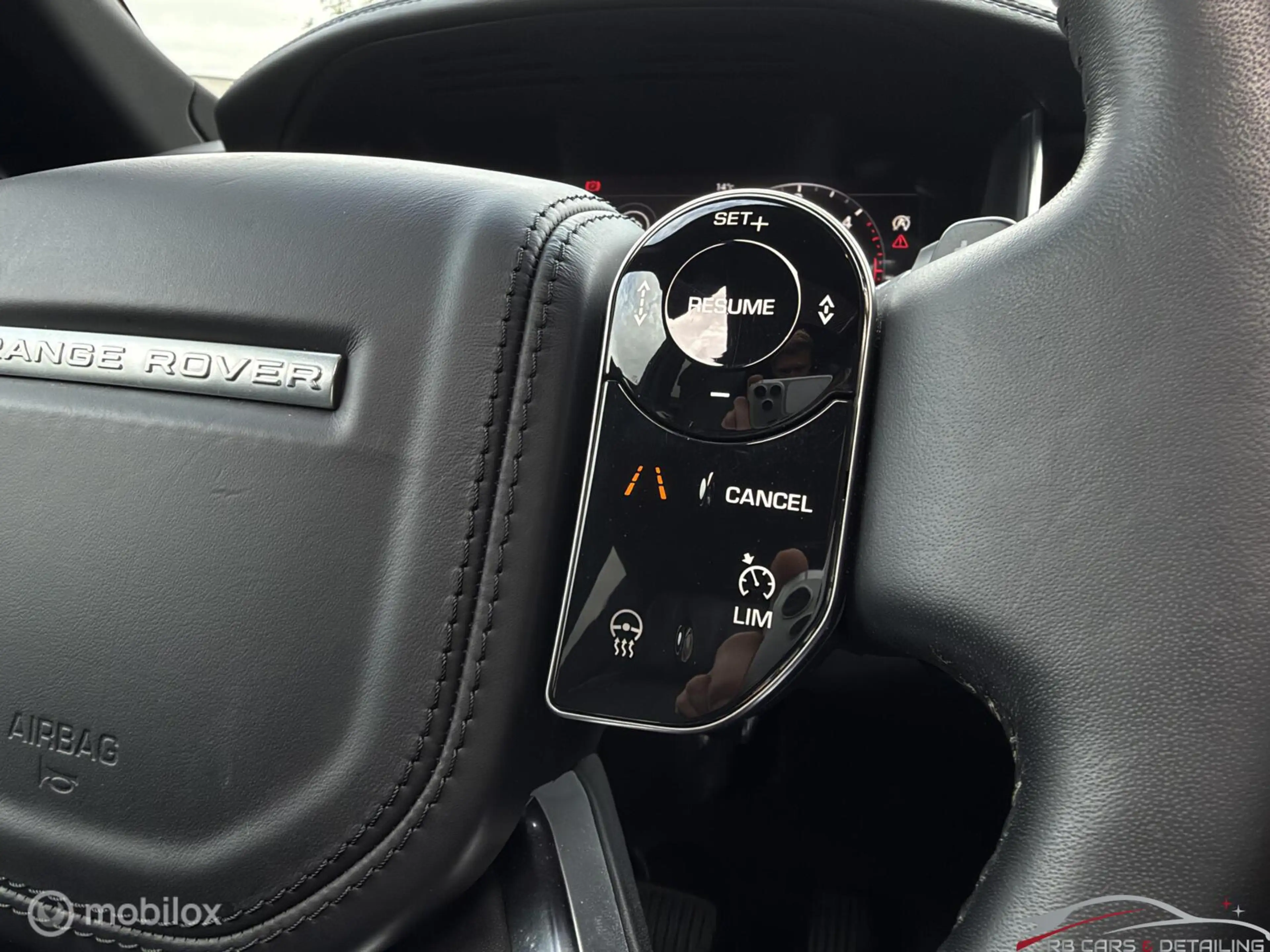 Land Rover Range Rover 4.4 SDV8 Vogue — photo 14