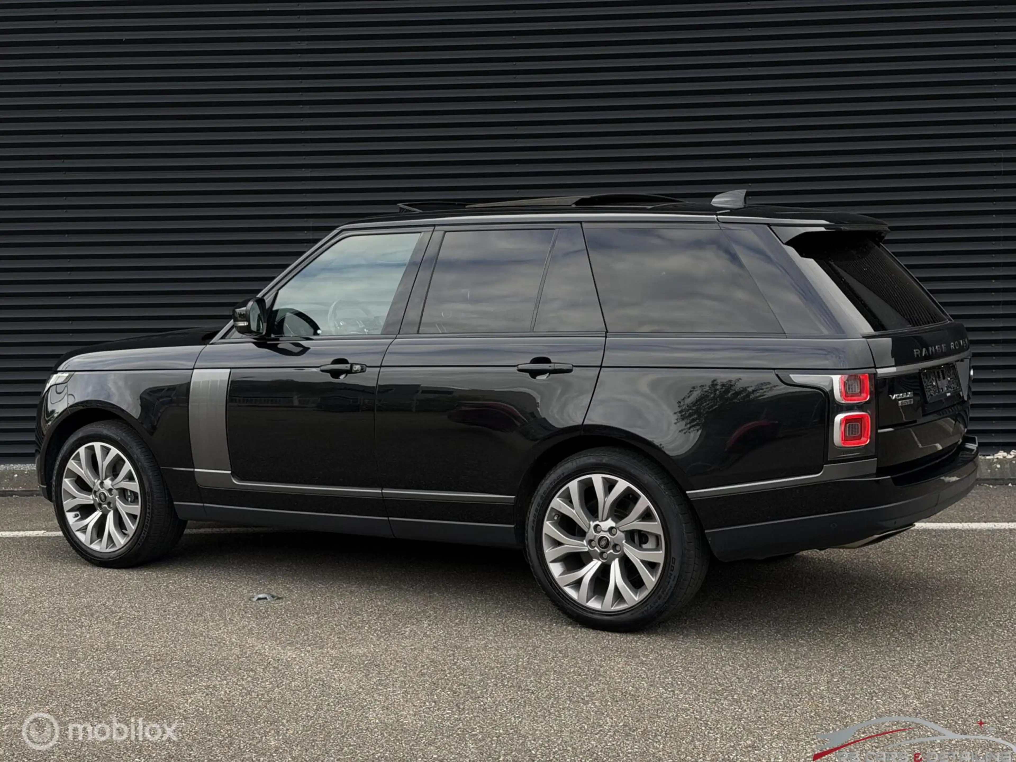 Land Rover Range Rover 4.4 SDV8 Vogue — photo 5