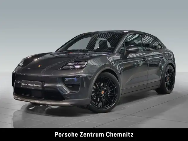 Porsche Macan main image