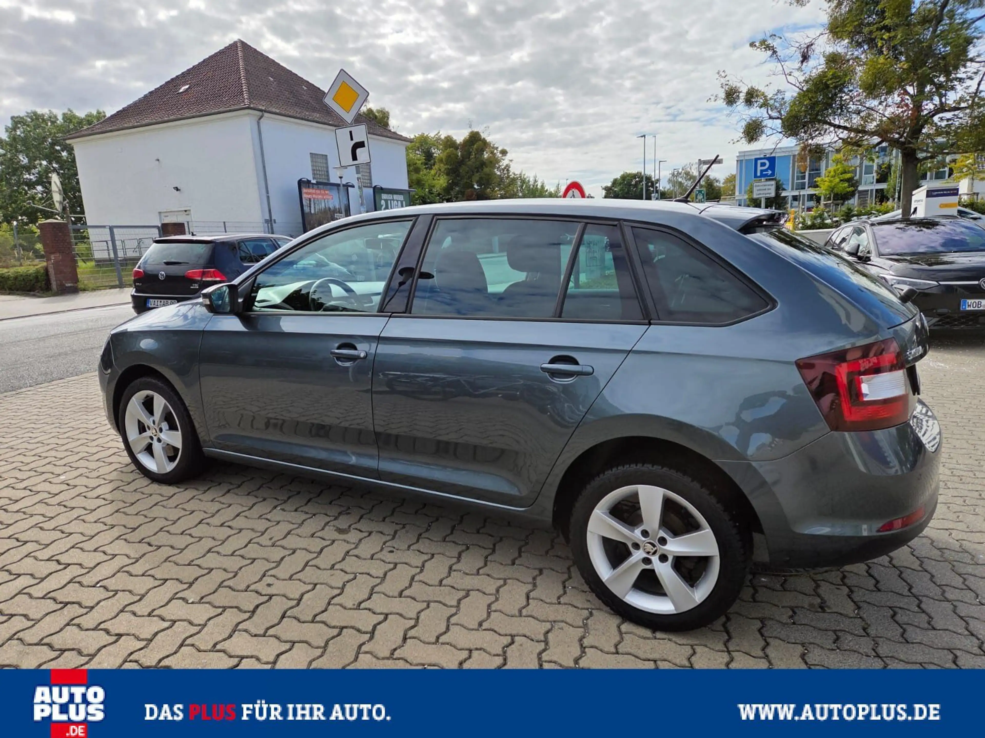 Skoda Rapid/Spaceback Spaceback 1.0 TSI Clever NAVI+PDC+SITZHZG — photo 3
