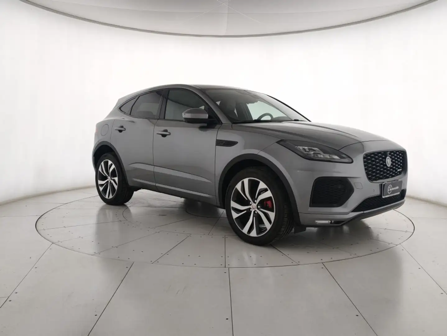 Jaguar E-Pace E-Pace 2.0d i4 mhev R-Dynamic HSE awd 204cv auto Bianco - 1