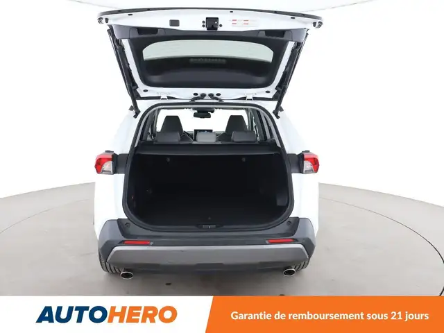 Toyota Rav4 view 16
