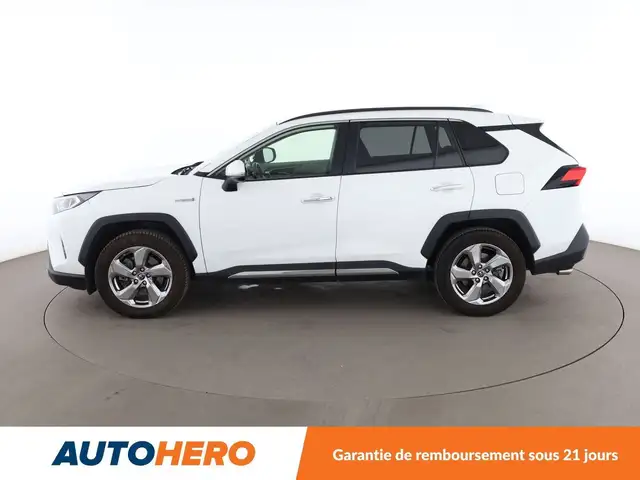 Toyota Rav4 view 3