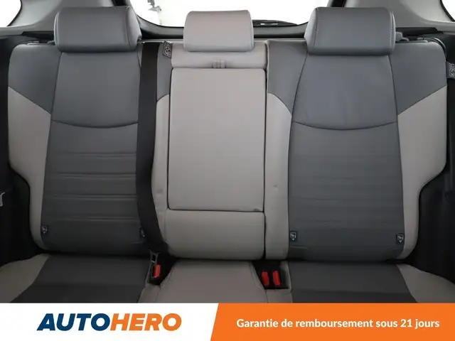 Toyota Rav4 view 15