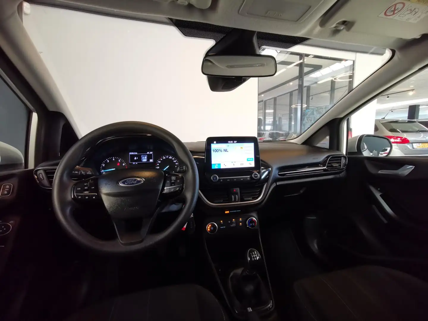 Ford Fiesta 1.1 Trend | NAVI | AIRCO | CRUISE | ELEK.RAMEN | N Grigio - 2