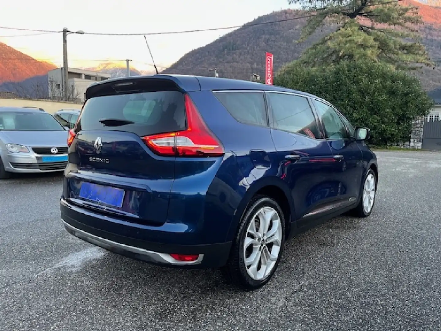 Renault Grand Scenic 1.7 dCi 120 EDC 7pl VENTE A PRO - 2