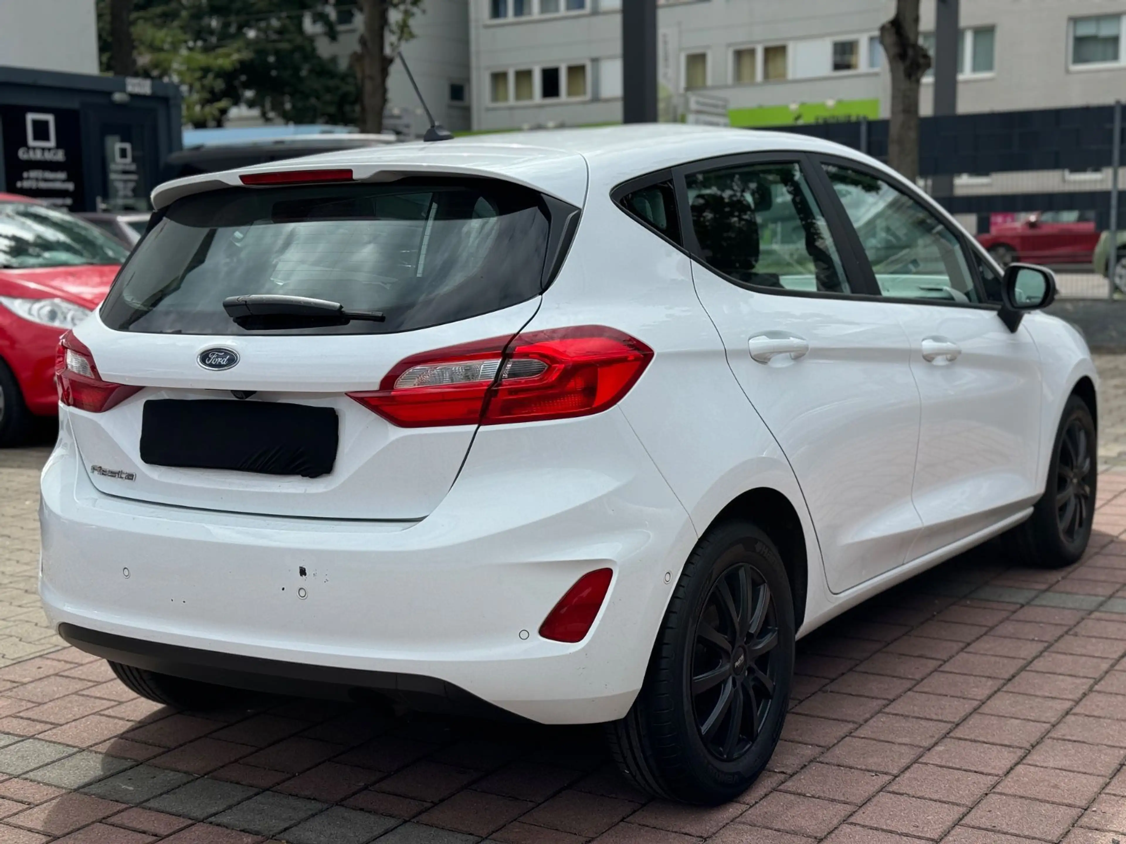 Ford Fiesta 1.0 Ecoboost Cool&Connect PDC/NAVI/KLIMA — photo 4