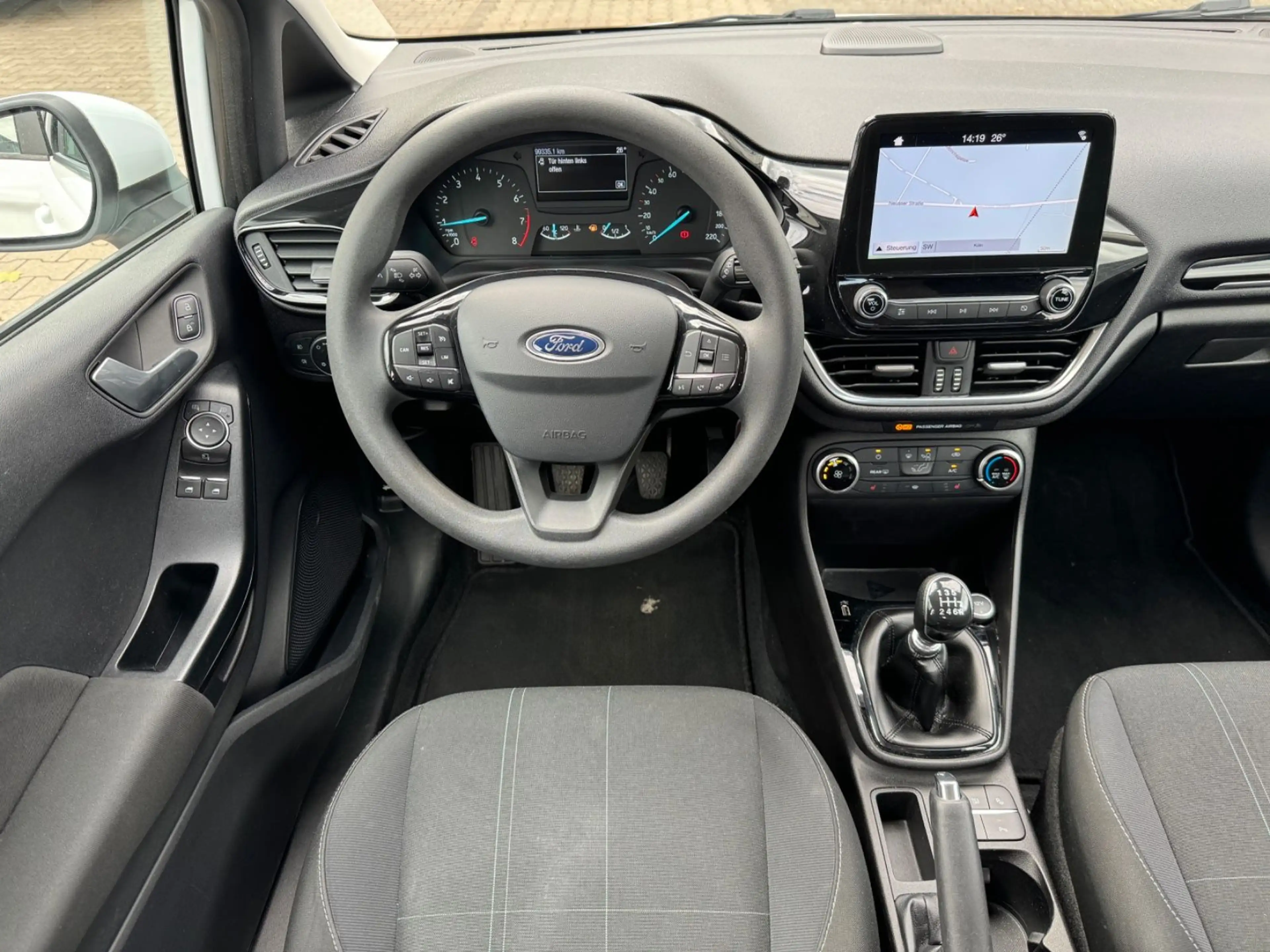 Ford Fiesta 1.0 Ecoboost Cool&Connect PDC/NAVI/KLIMA — photo 13