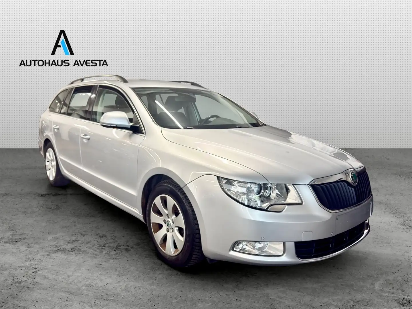 Skoda Superb Combi Greenline/ 1.H / WENIG KM/ GARANTIE Ezüst - 2