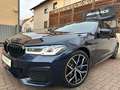 BMW 545 e xDrive M Sport eGSD*Massage*Sitzkl*H&K*ACC Bleu - thumbnail 1
