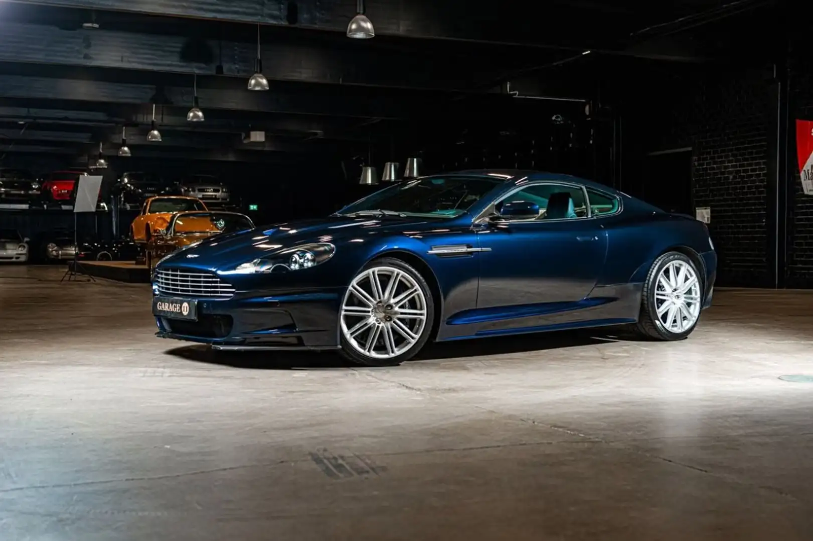 Aston Martin DBS 5.9 V12 517 ch - Carbone Azul - 2
