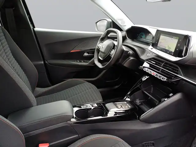 Peugeot 2008 view 11