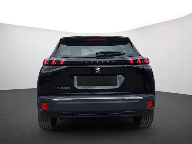 Peugeot 2008 view 3