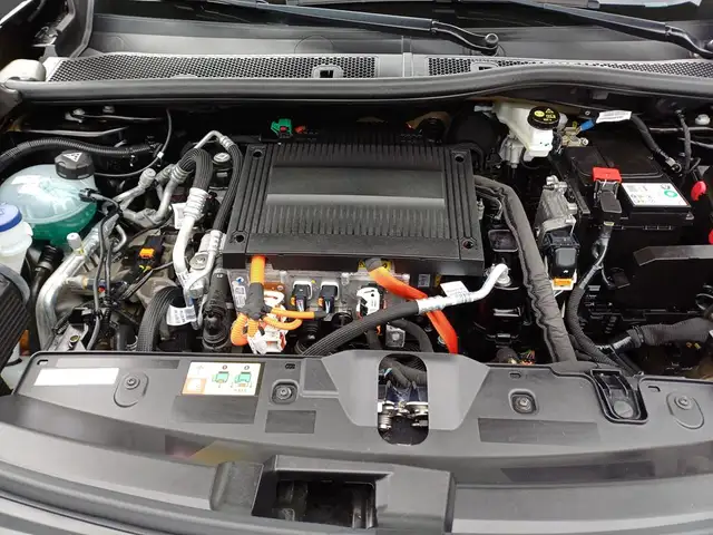 Peugeot 2008 view 5