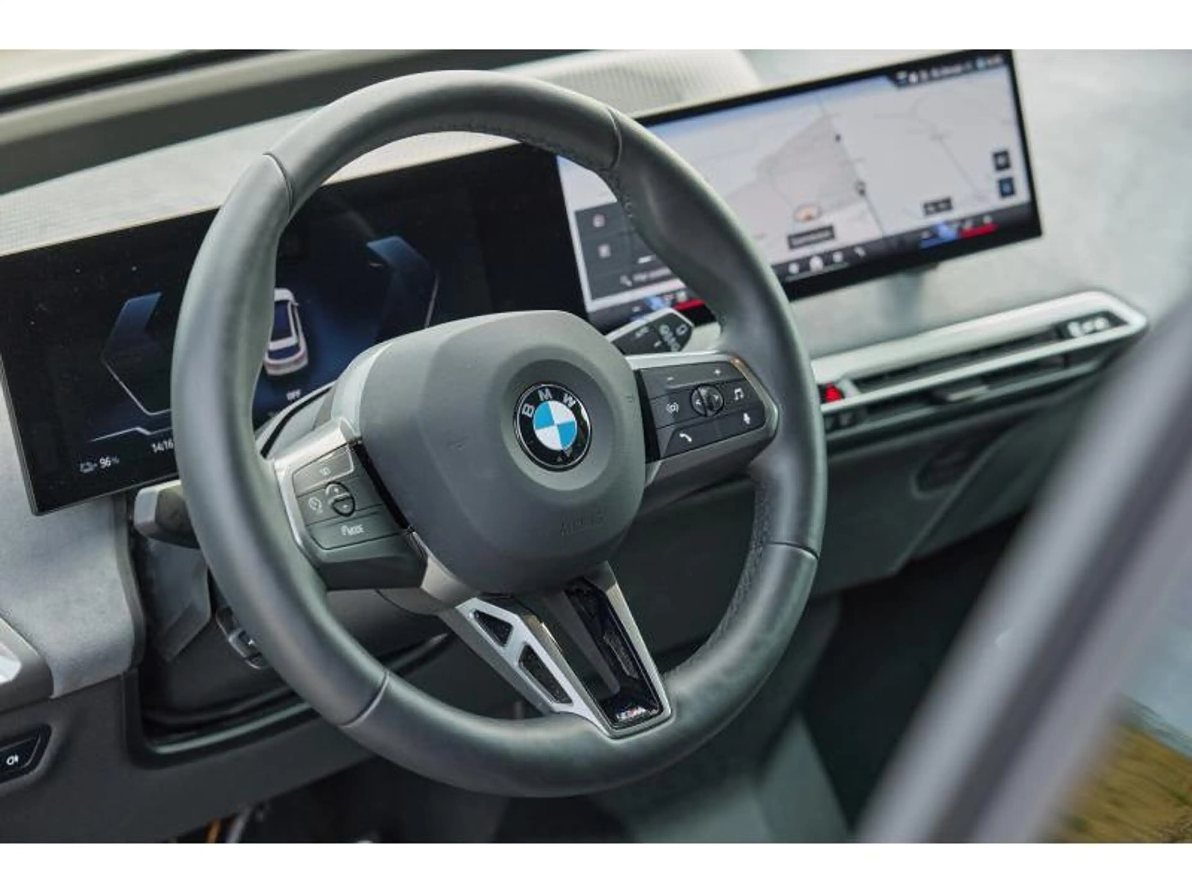 BMW iX iX xDrive45 — photo 6