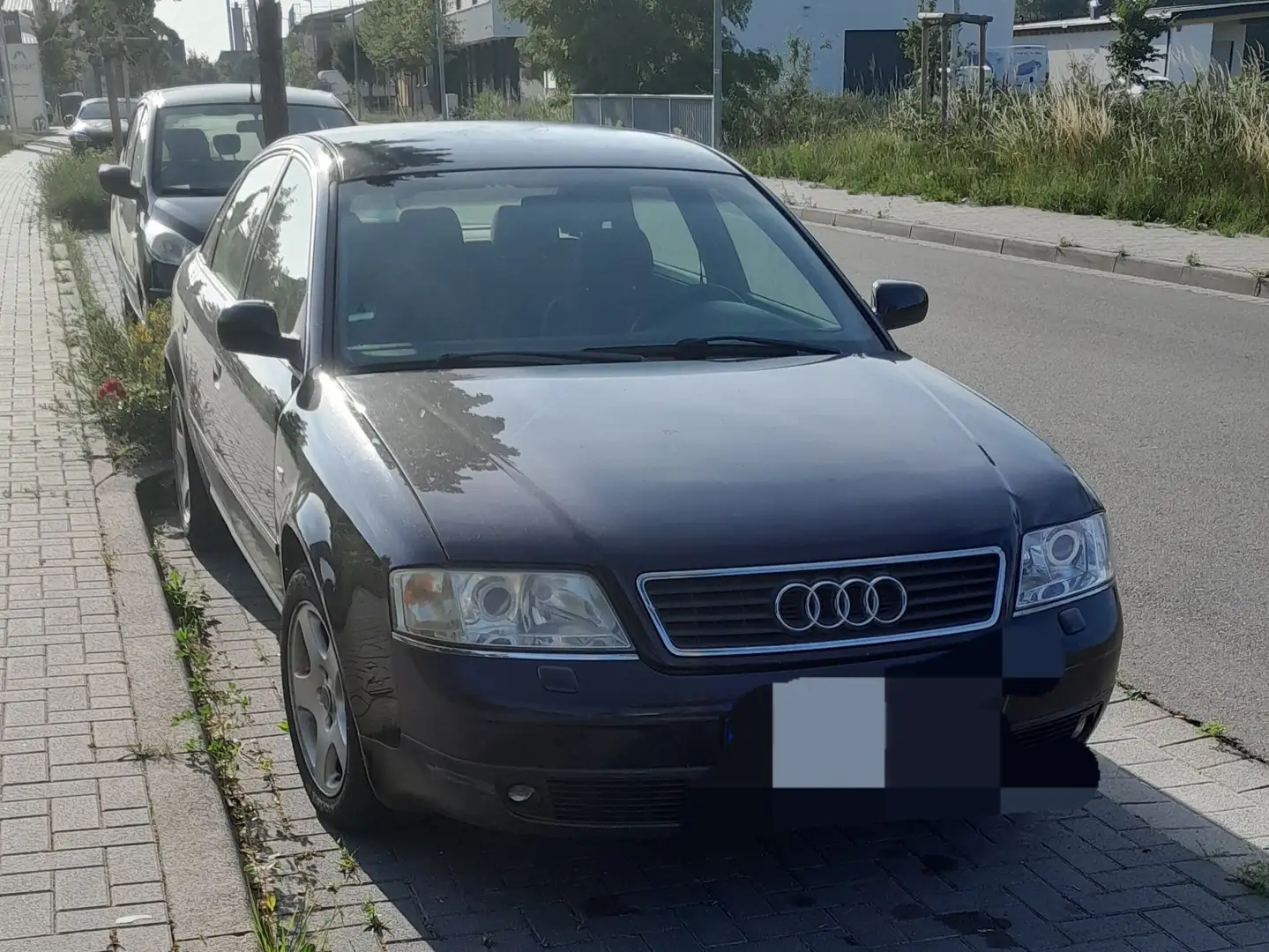 Audi A6 A6 1.8 Blau - 1