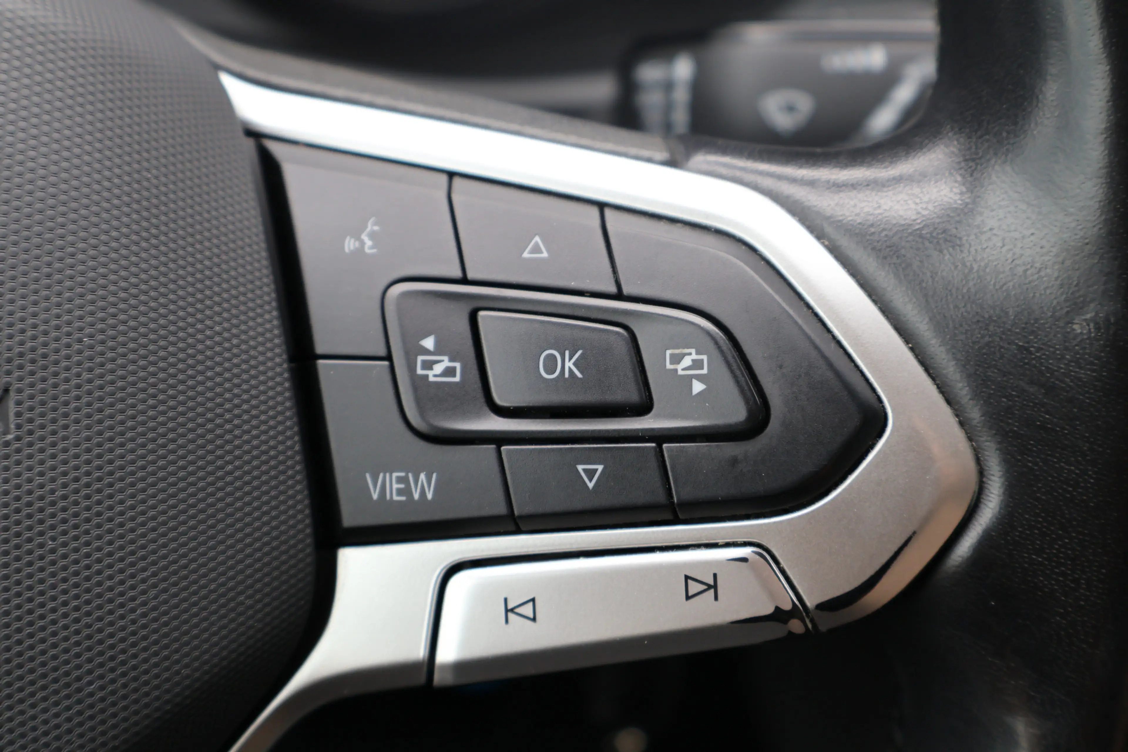 Volkswagen Transporter 2.0 TDI L2 H1 150pk Automaat DC (Wordt verwacht) — photo 31