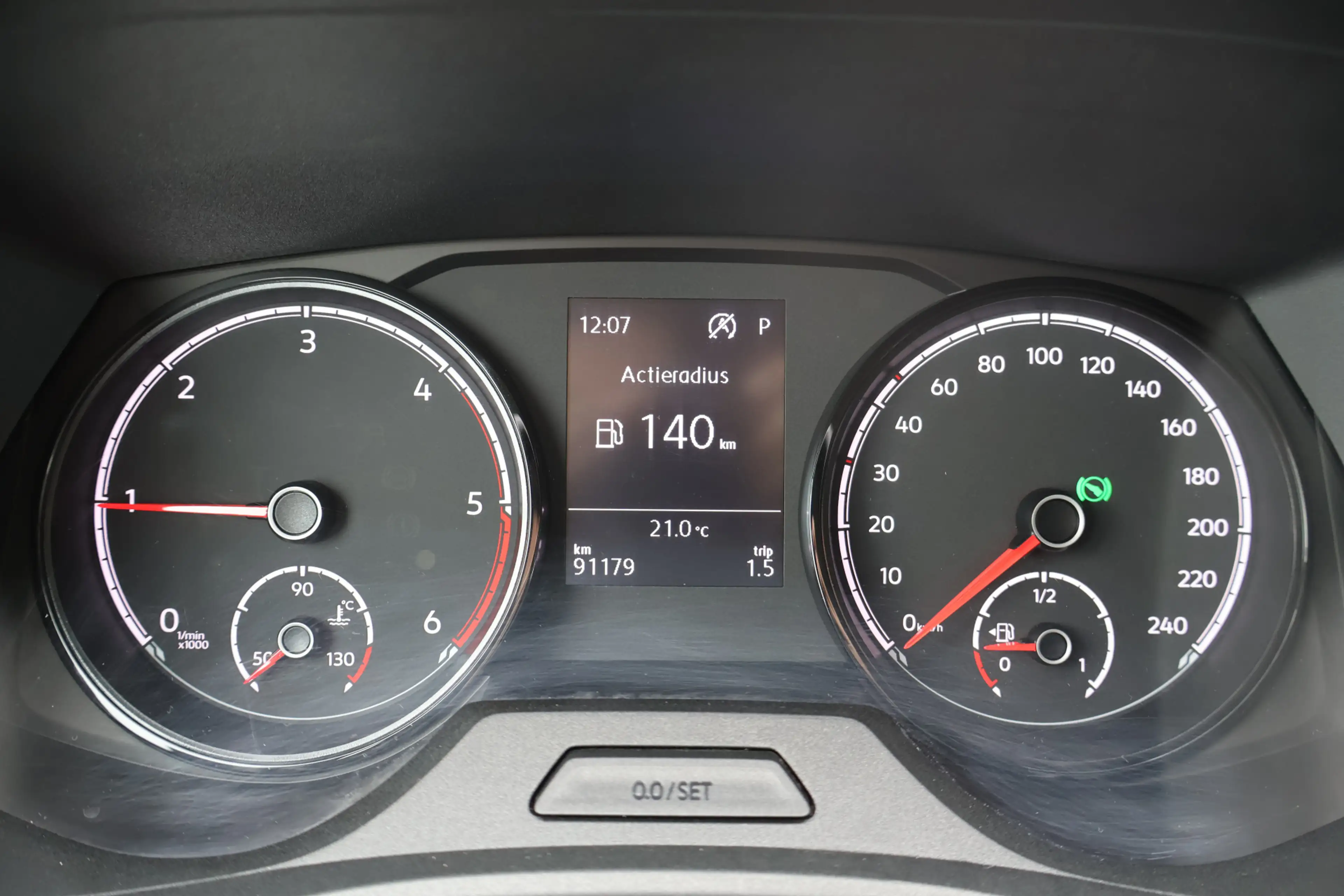Volkswagen Transporter 2.0 TDI L2 H1 150pk Automaat DC (Wordt verwacht) — photo 17