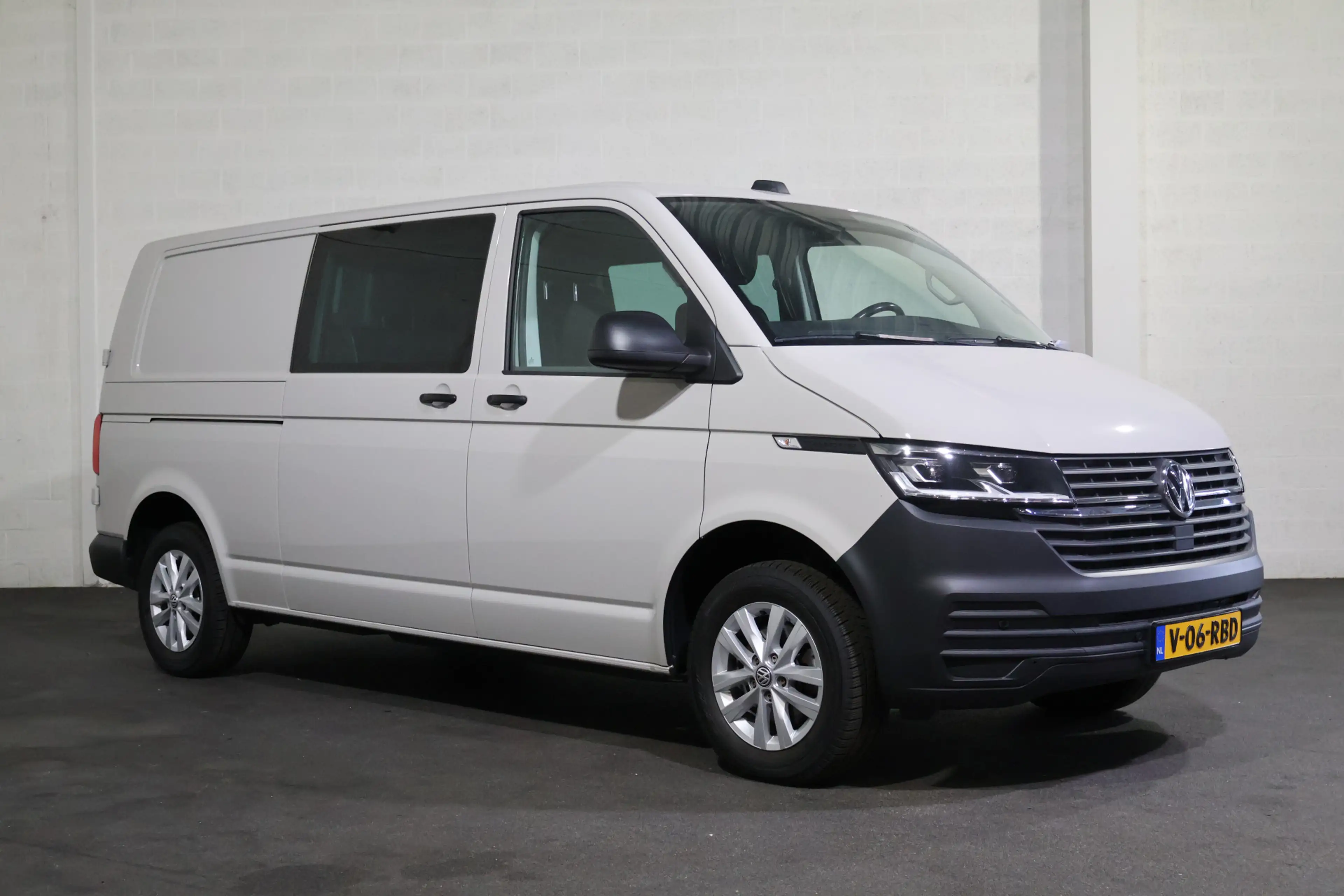 Volkswagen Transporter 2.0 TDI L2 H1 150pk Automaat DC (Wordt verwacht) — photo 6