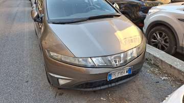5p 1.4 i-dsi Elegance LE (sport)