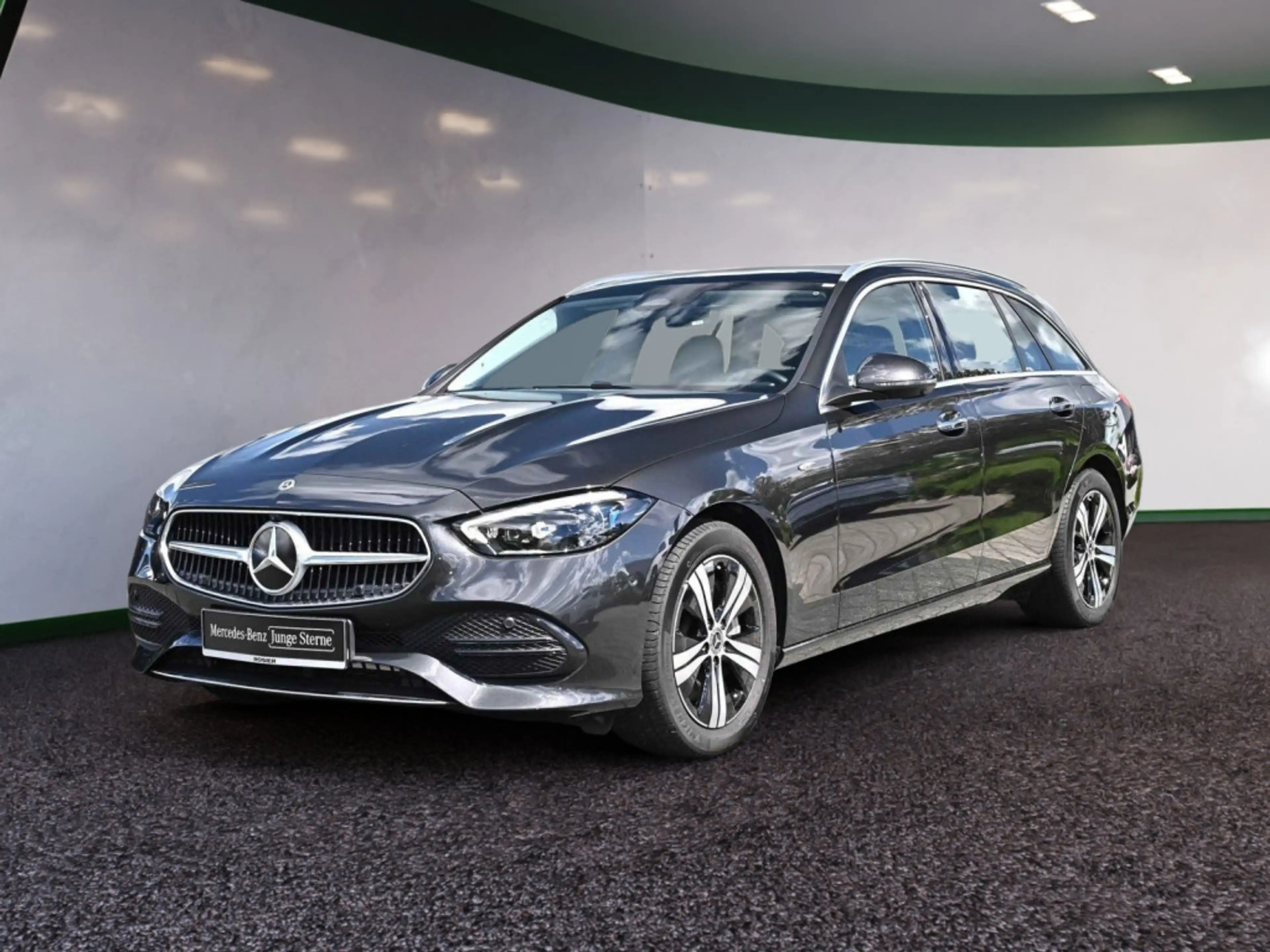 Mercedes-Benz C 300 de 4M T Avantgarde Premium+ AHK PANO BT — photo 2