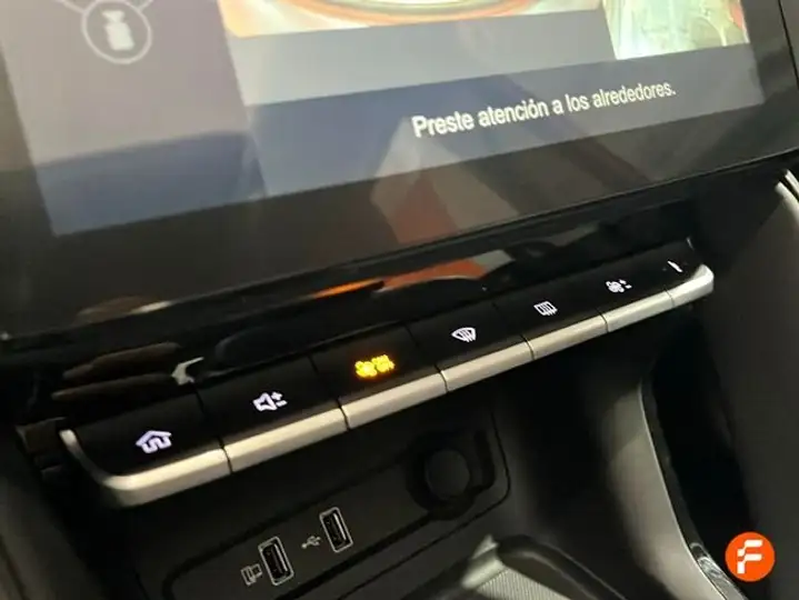 MG ZS 2023, foto 14