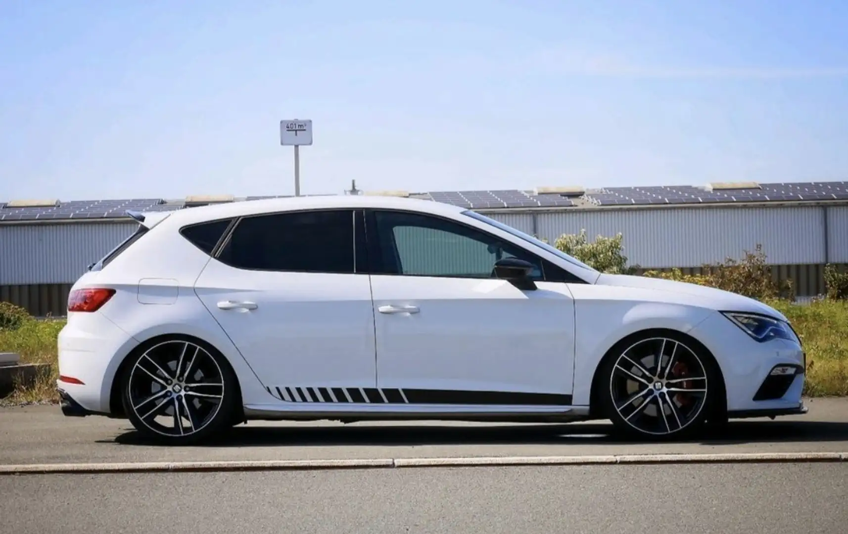 SEAT Leon Cupra 300 5F, TÜV/AU Neu, kein Opf Weiß - 2