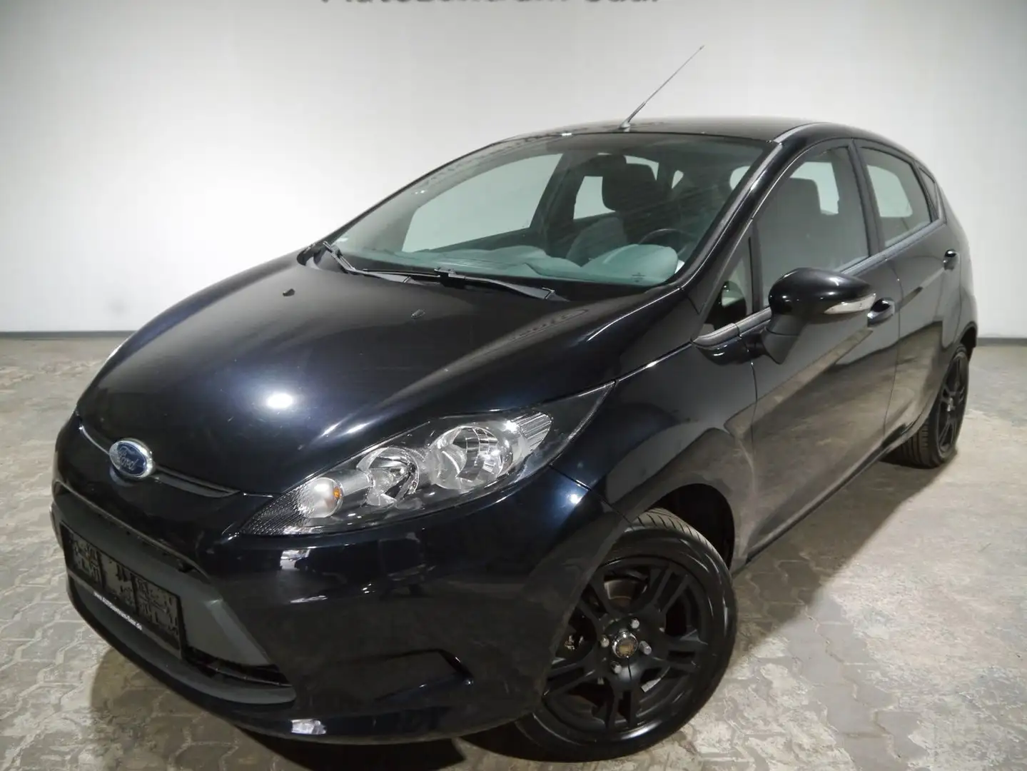 Ford Fiesta Trend Klima TÜV Neu Blau - 2