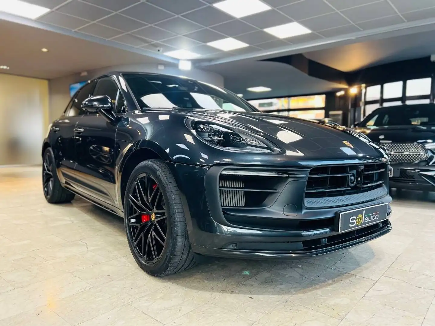 Porsche Macan 2.9 GTS 440cv pdk Grijs - 2