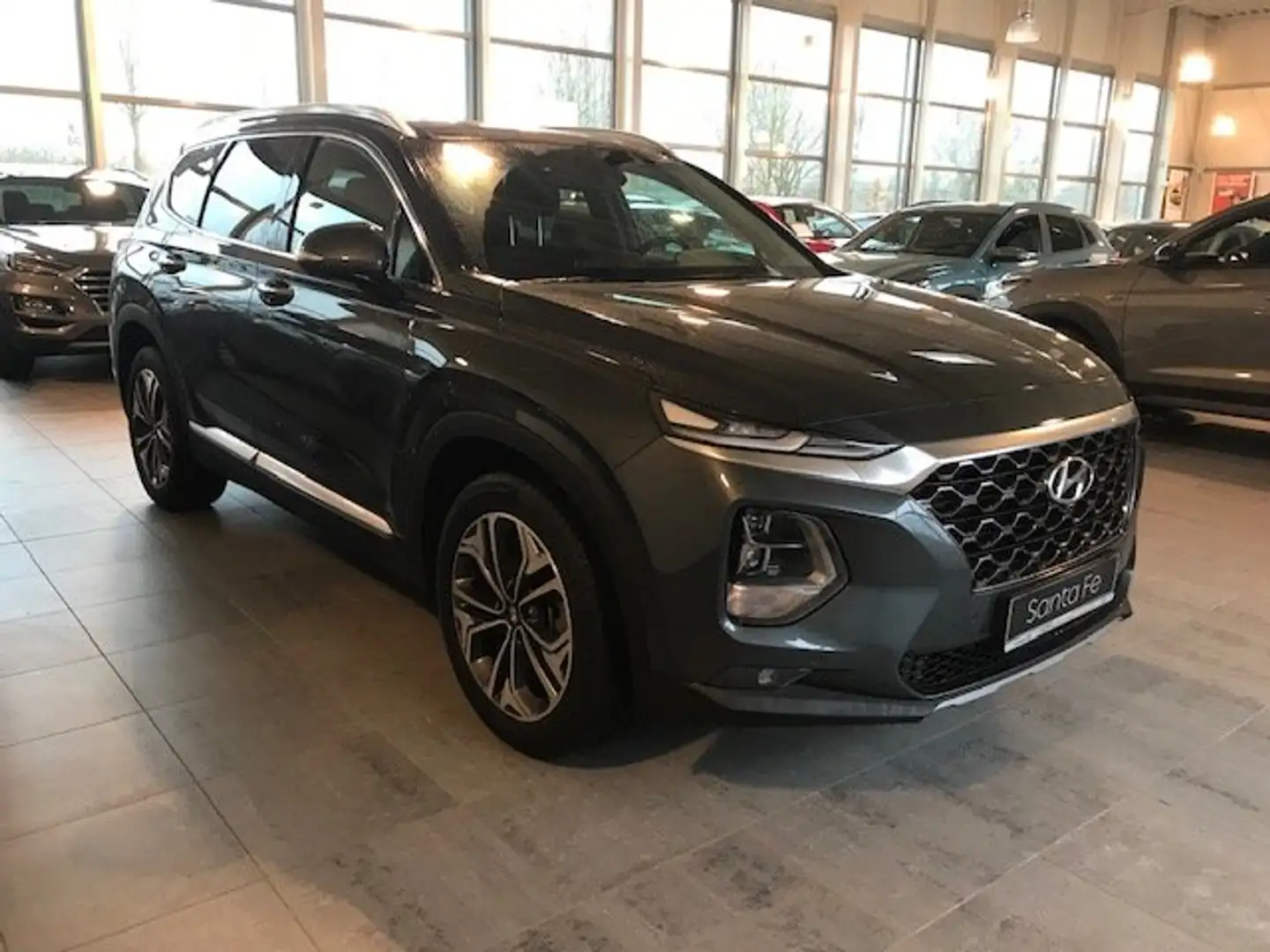 Hyundai SANTA FE Santa Fe mit AHK 2.2 CRDi 4WD Automatik Premium Grau - 1