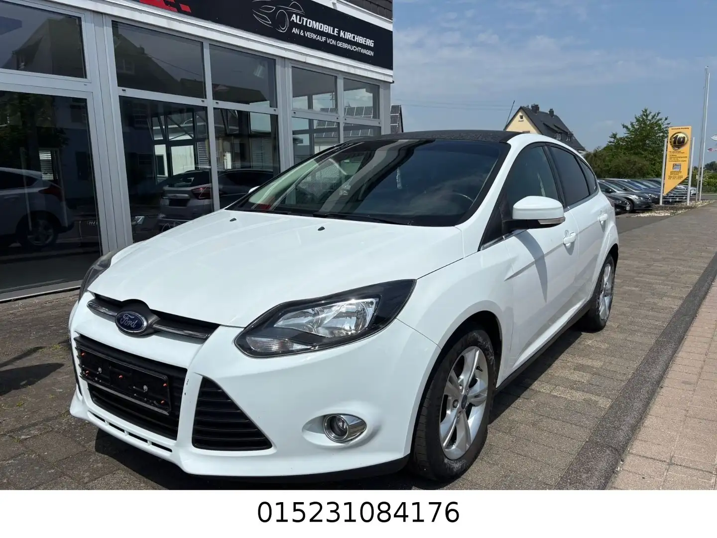 Ford Focus Lim. Champions Edition+Multilenkrad+PDC+2H Weiß - 1