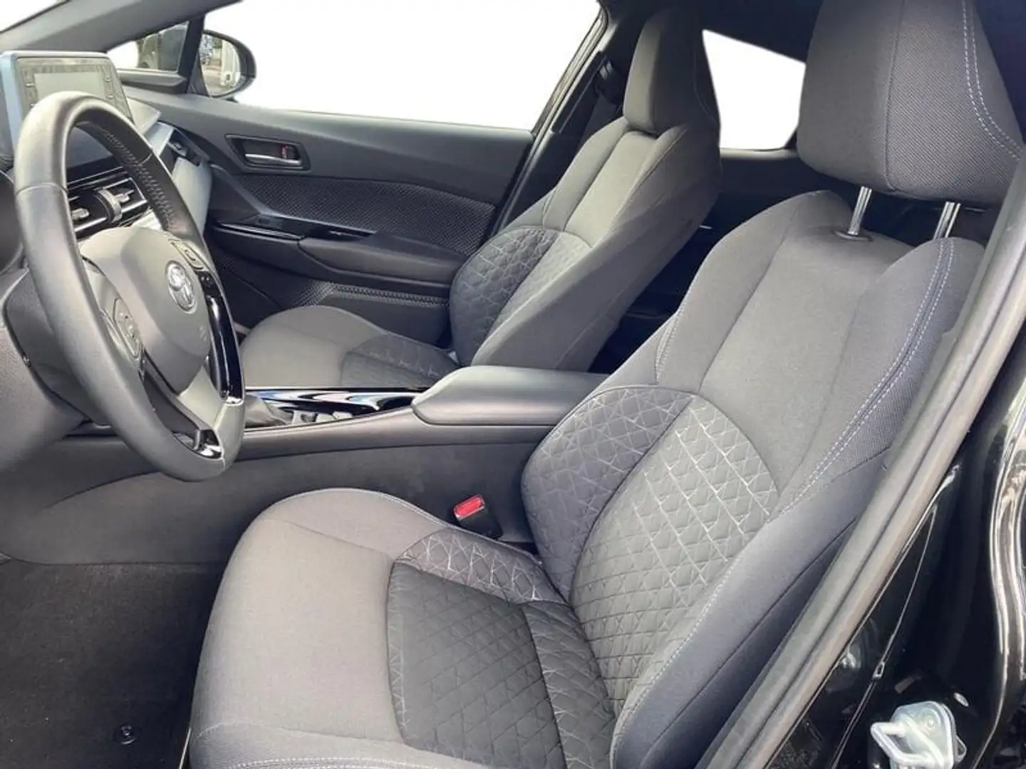 Toyota C-HR 2.0 Hybrid E-CVT Trend Nero - 2
