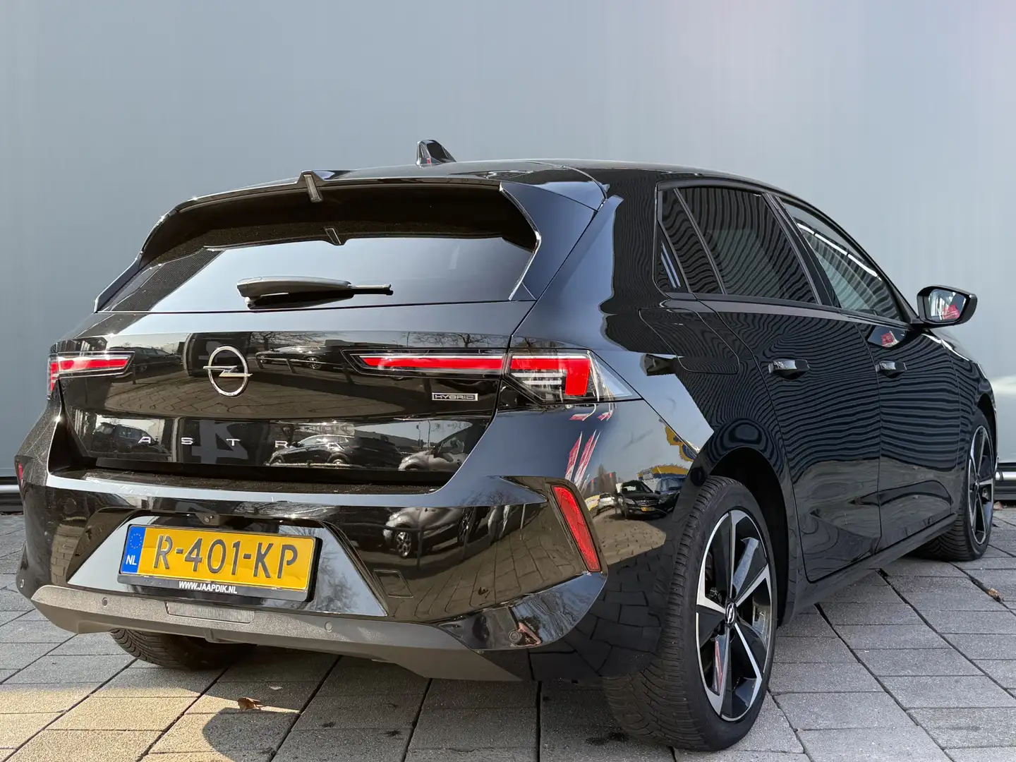 Opel Astra BWJ 2022 | SOH 97,5% 1.6 Hybrid 181PK SPORT | CAME Schwarz - 2
