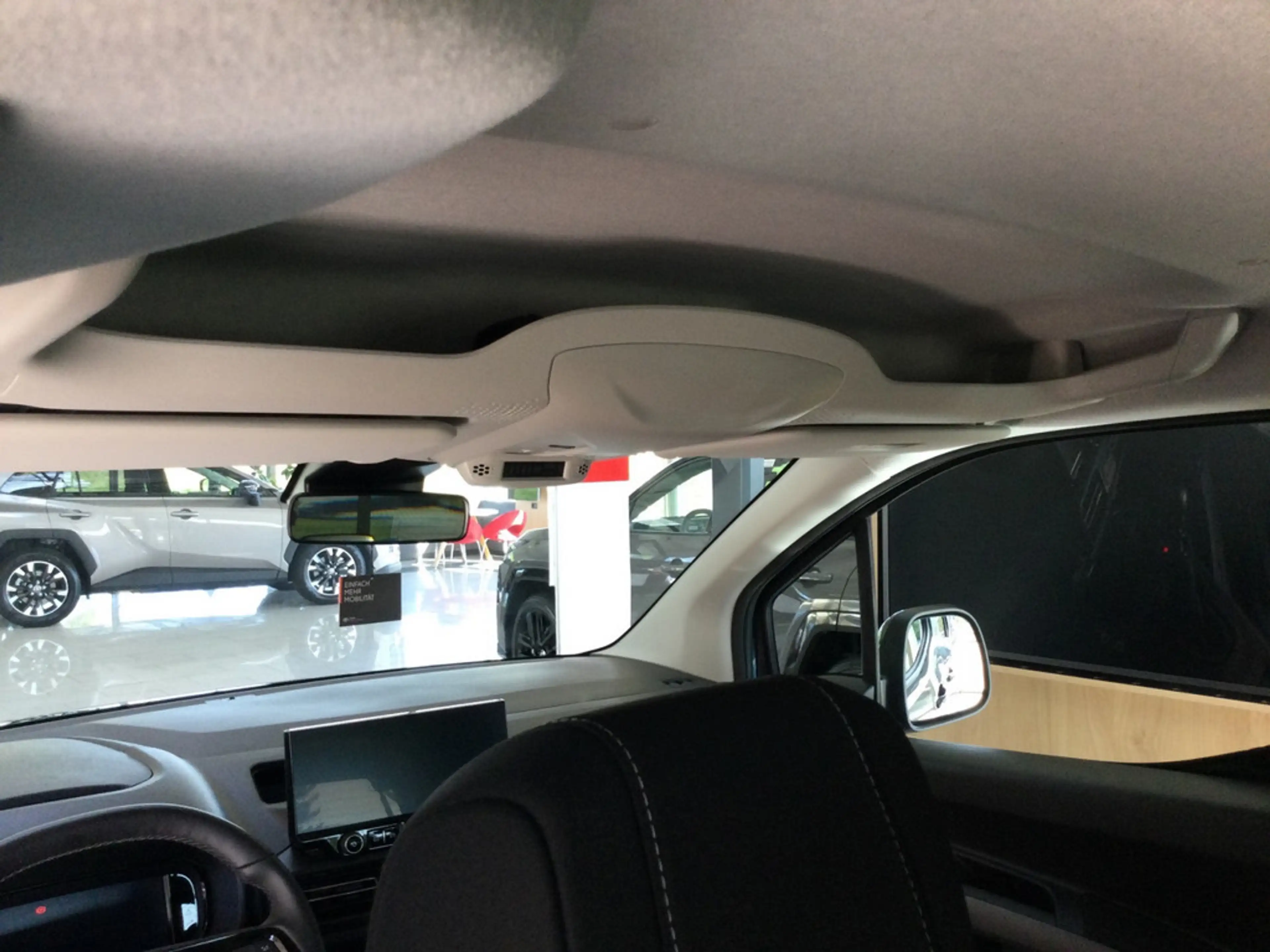 Toyota Proace City Verso 1.5 L2 Team Deutschland LED — photo 16