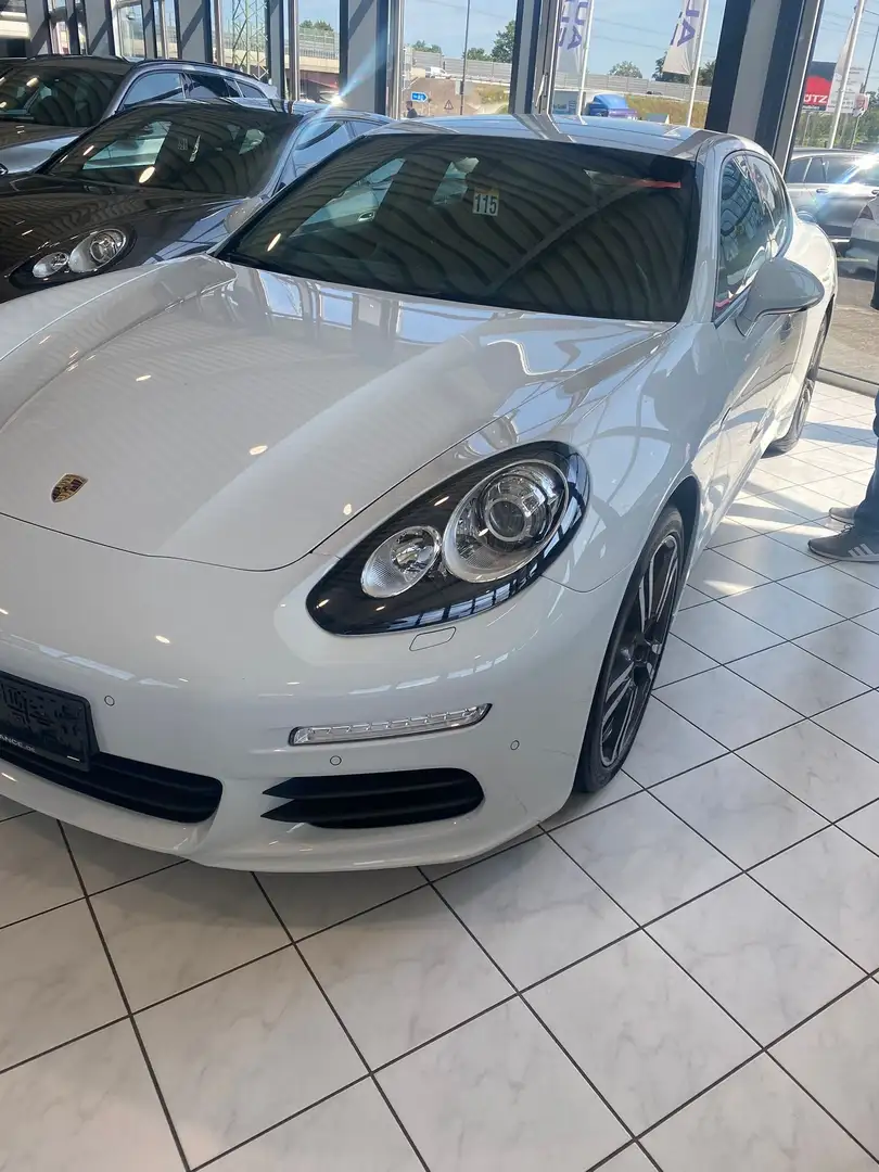 Porsche Panamera Blanc - 1