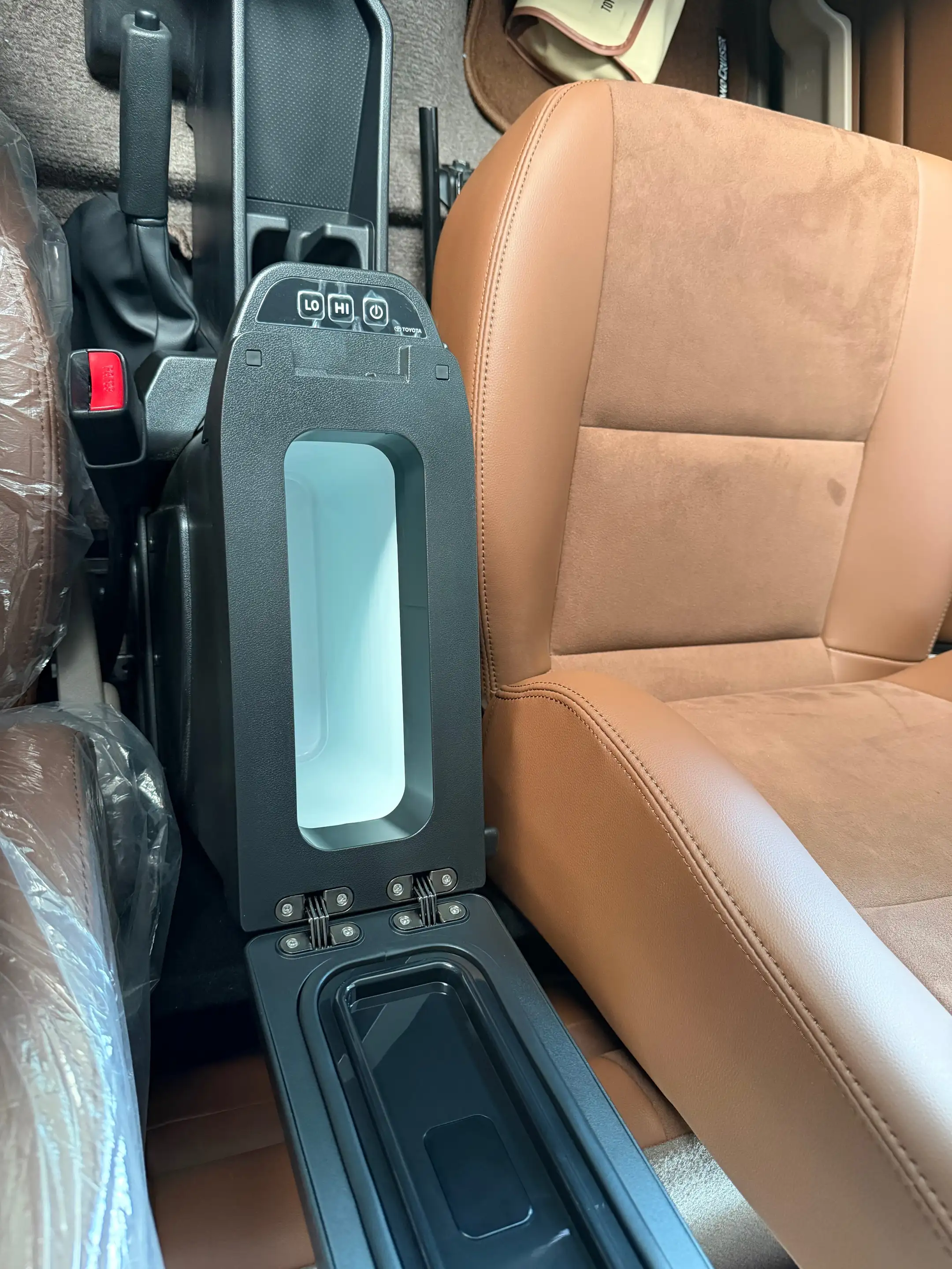 Toyota Land Cruiser GRJ71 4.0 V6 — photo 11