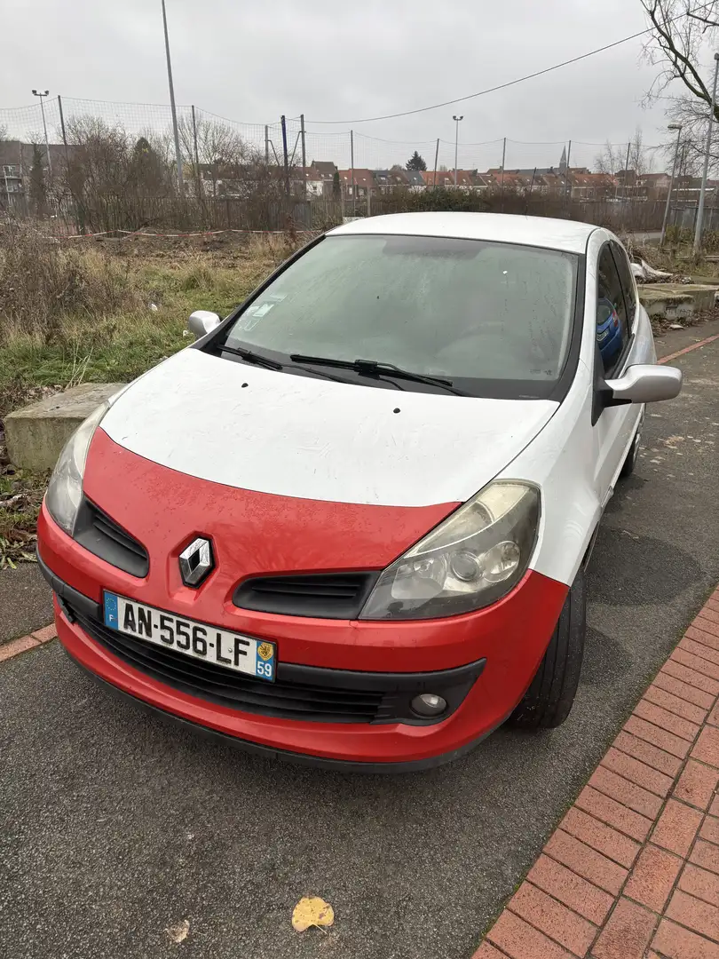 Renault Clio III dCi 70 115g eco2 Expression Clim - 1