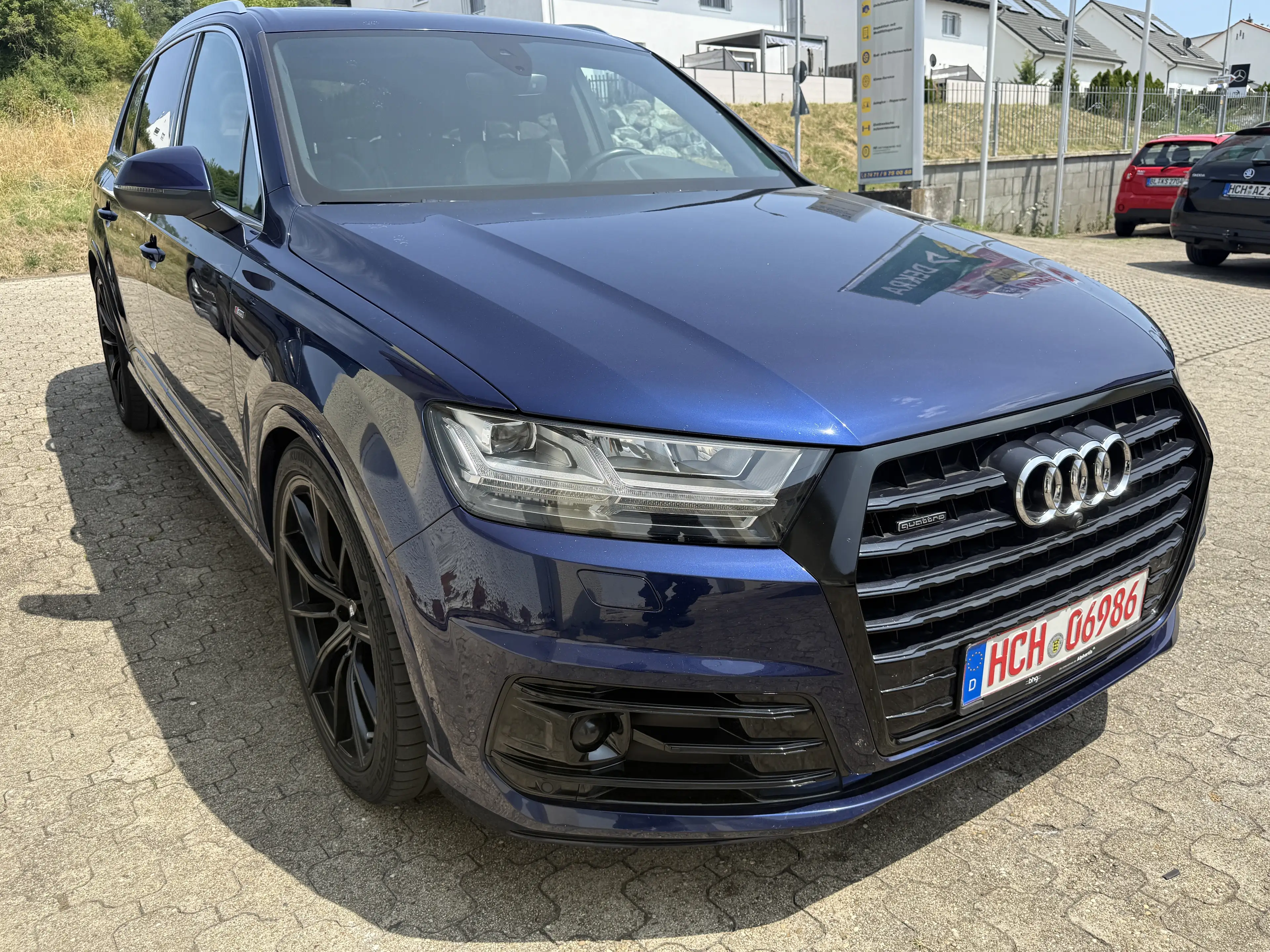Audi Q7 e-tron 50 TDI quattro — photo 5