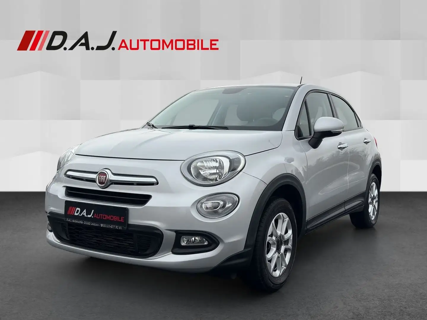 Fiat 500X 1.4 MultiAir DCT Pop Star NAV SHZ PDC BT Grau - 1