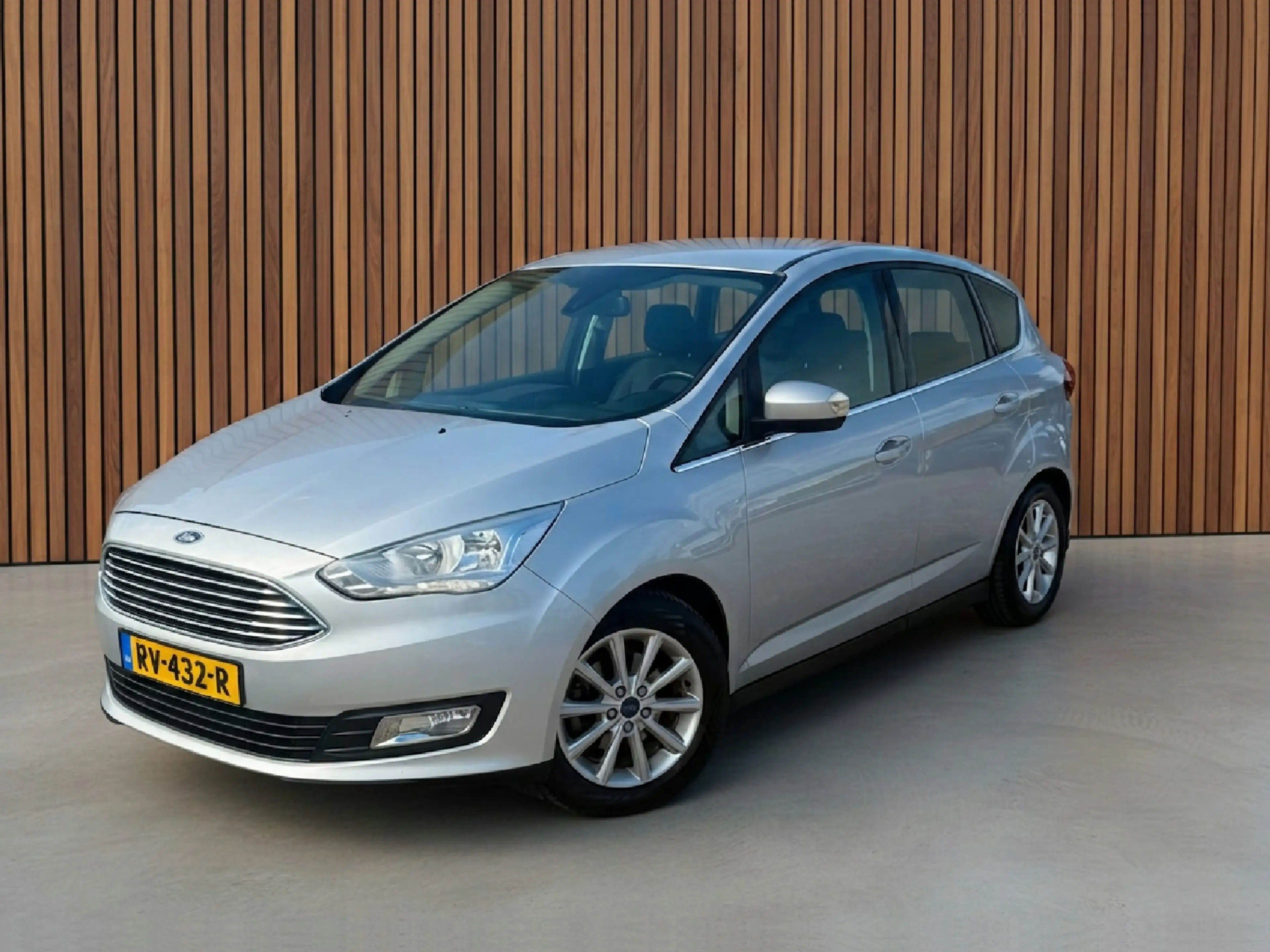 Ford C-Max 1.0 Titanium | Sensoren | Airco | Navigatie