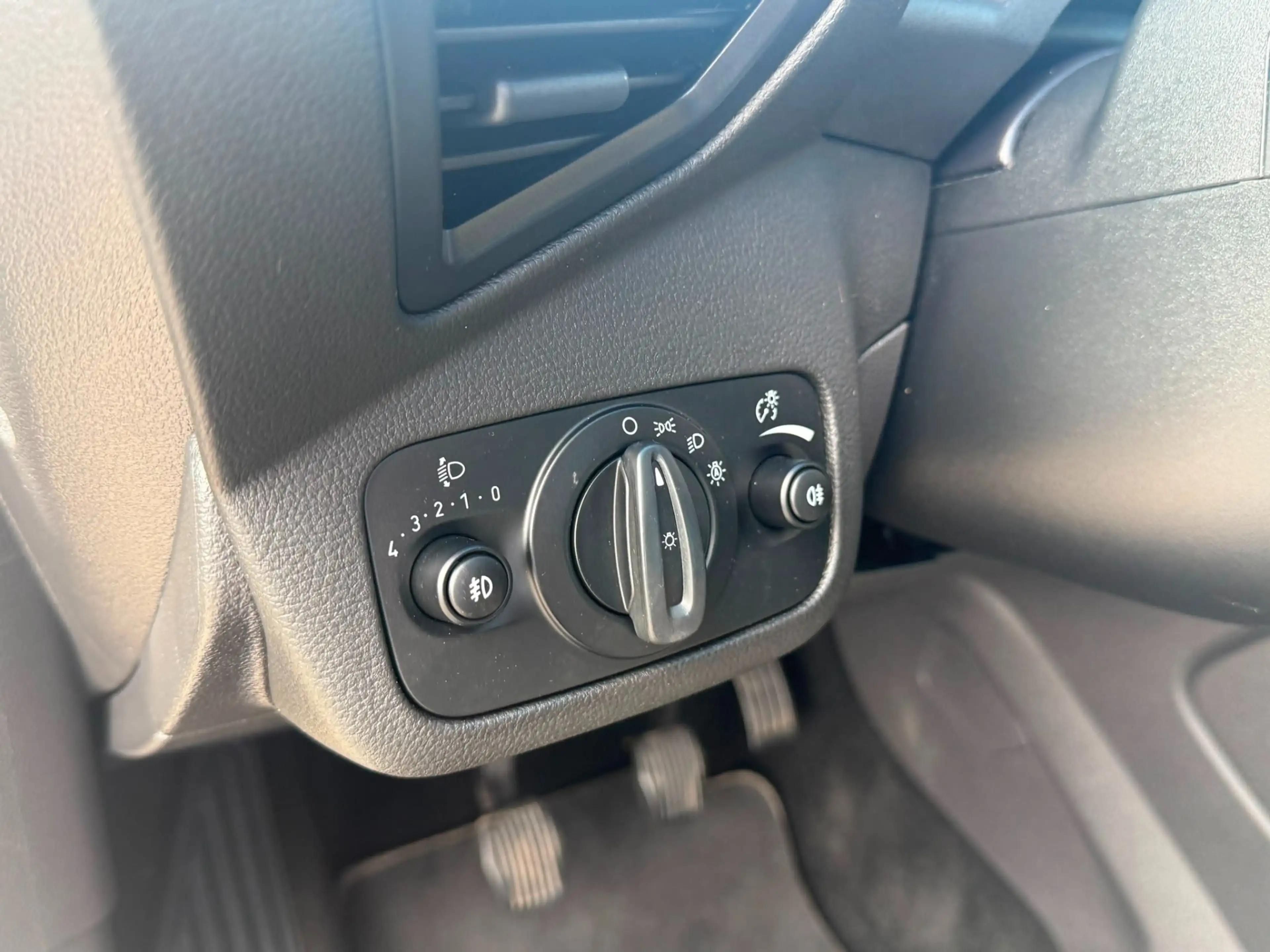 Ford C-Max 1.0 Titanium | Sensoren | Airco | Navigatie — photo 13